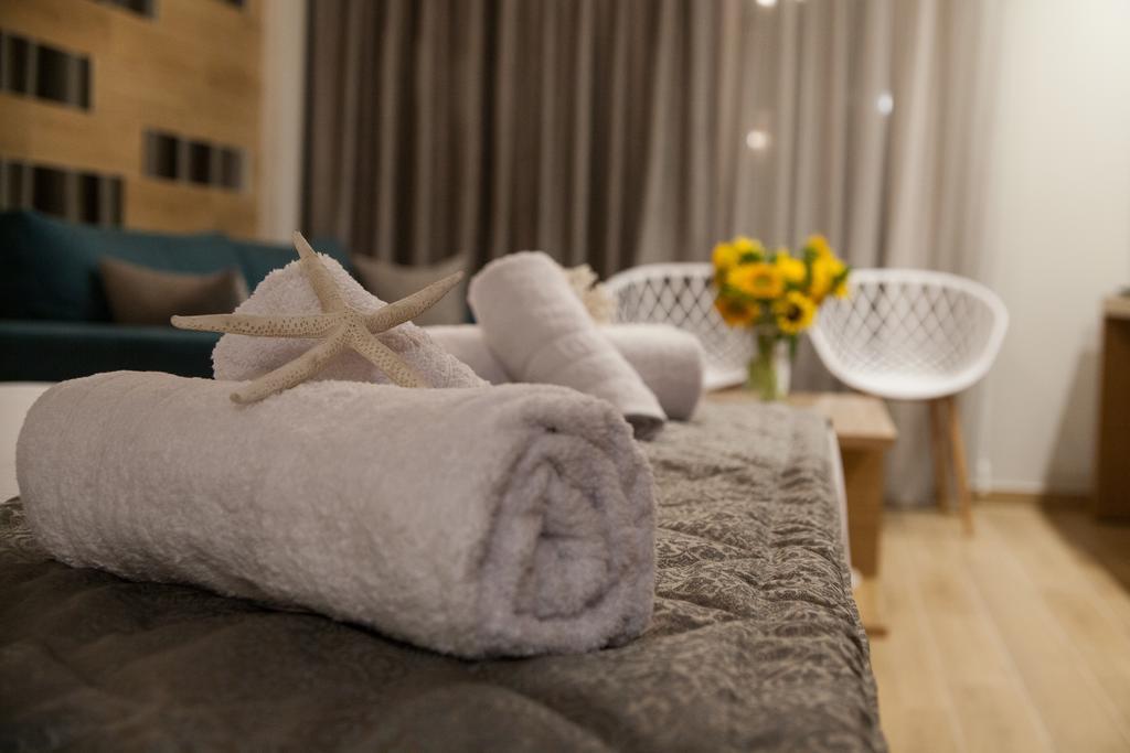 Pallas Luxury Apartments アムリアニ エクステリア 写真