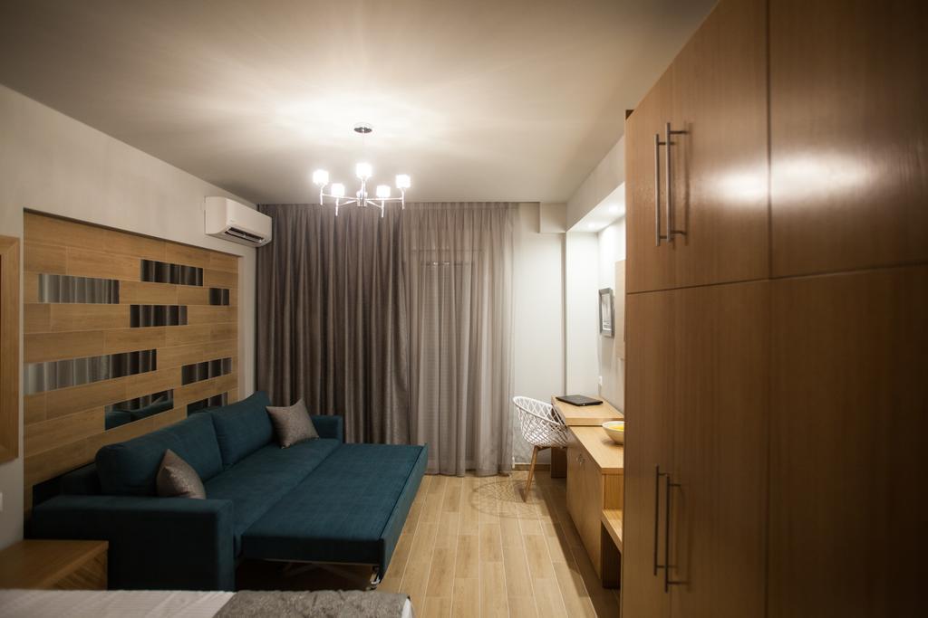 Pallas Luxury Apartments アムリアニ エクステリア 写真