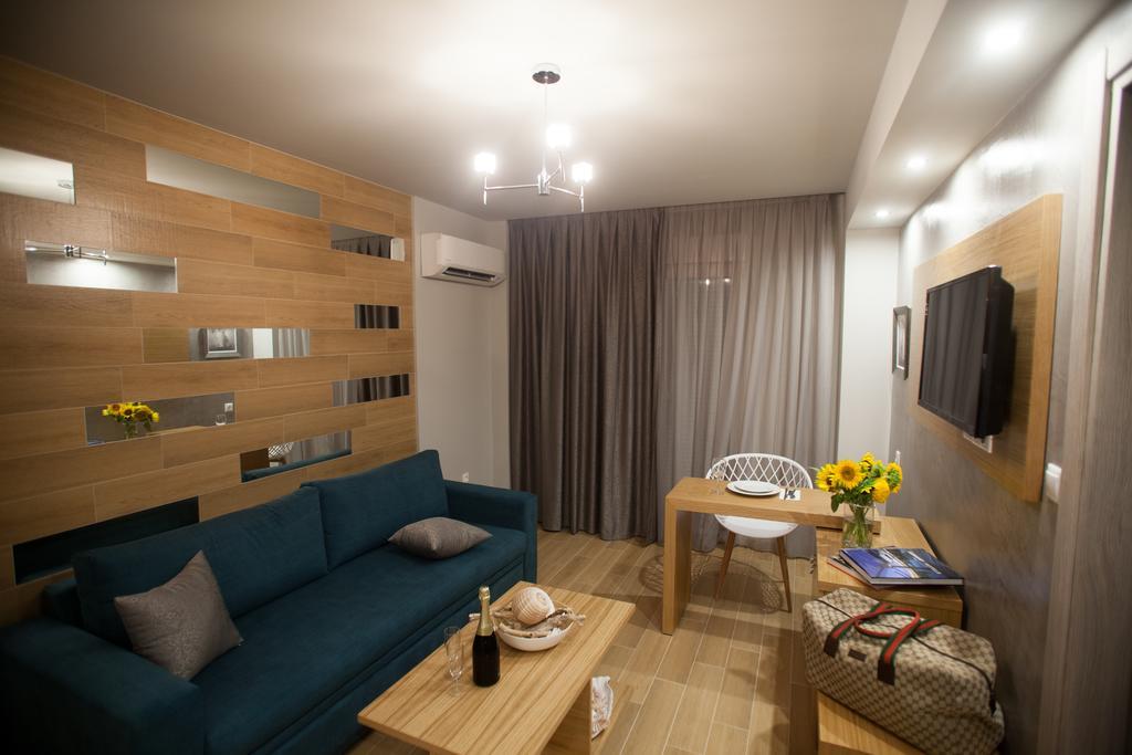 Pallas Luxury Apartments アムリアニ エクステリア 写真