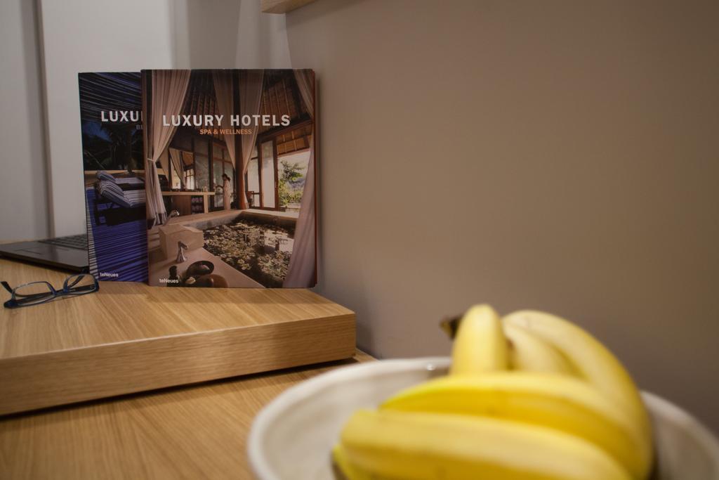 Pallas Luxury Apartments アムリアニ エクステリア 写真