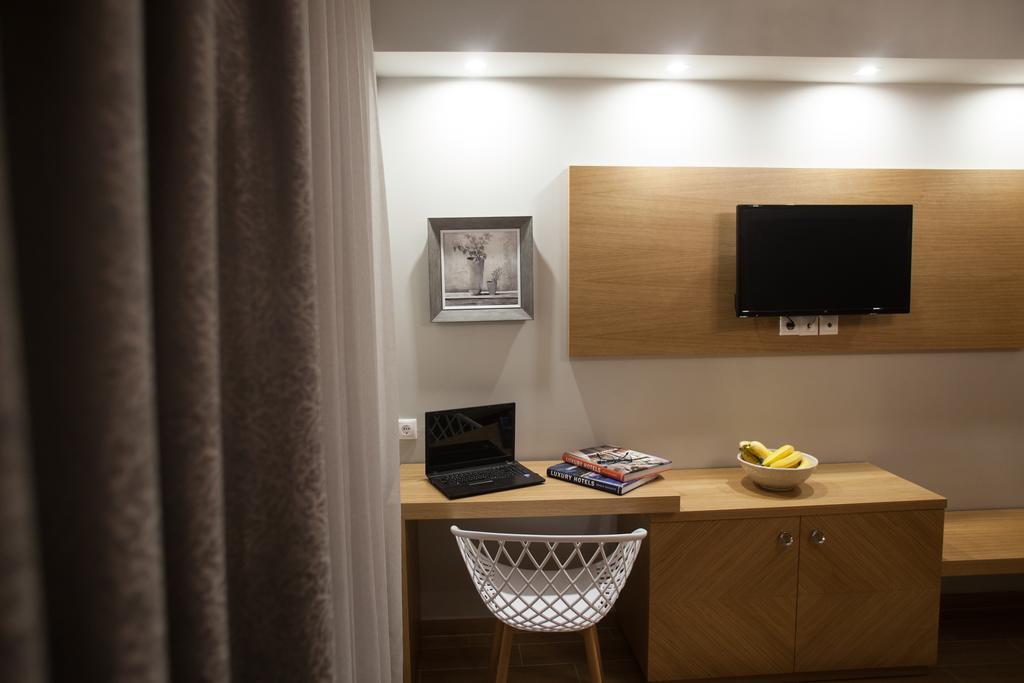 Pallas Luxury Apartments アムリアニ エクステリア 写真