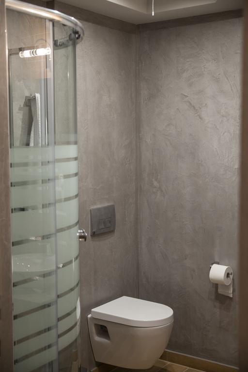 Pallas Luxury Apartments アムリアニ エクステリア 写真