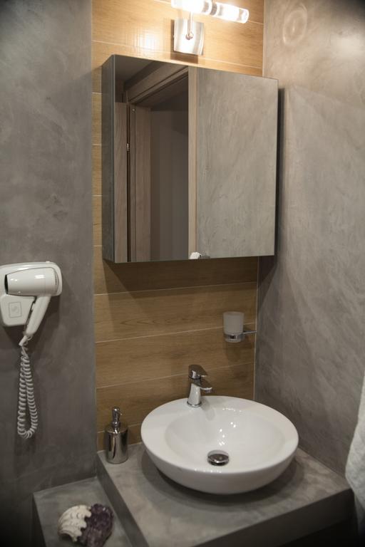 Pallas Luxury Apartments アムリアニ エクステリア 写真