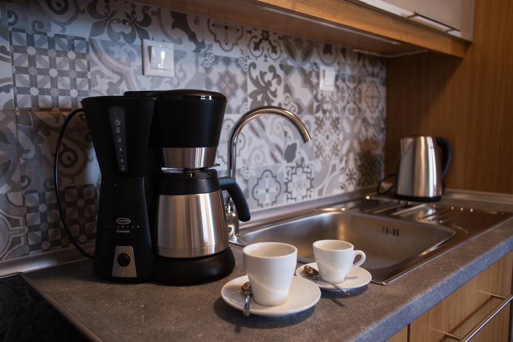 Pallas Luxury Apartments アムリアニ エクステリア 写真
